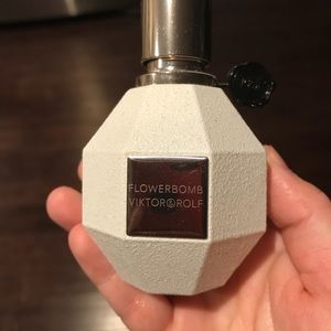 Flowerbomb perfume EMPTY BOTTLE